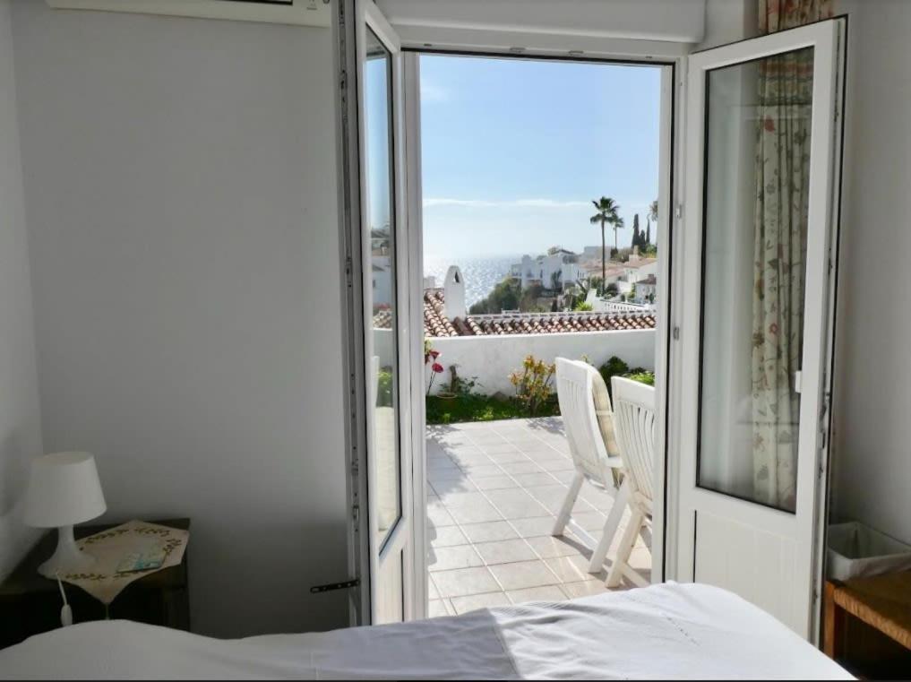 Pueblo Chimenea Villa Nerja Luaran gambar